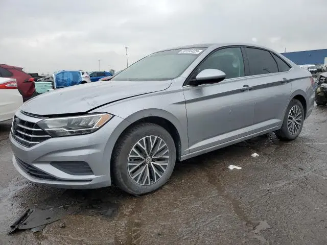 3VWCB7BU6LM061836