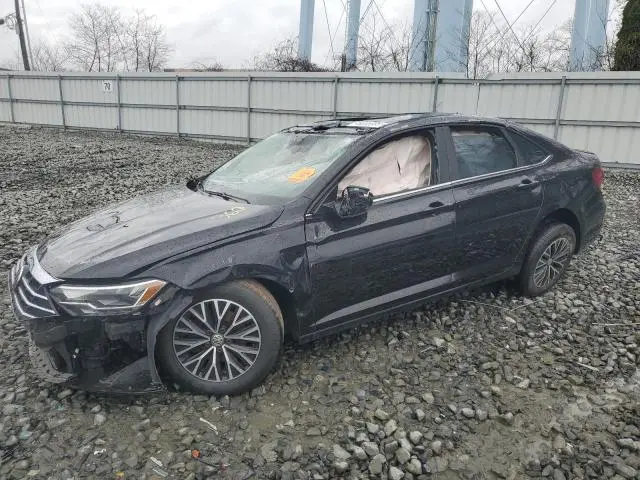 3VWCB7BU7KM185967