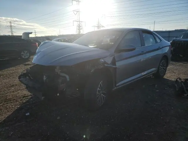 3VWCB7BU7LM013679