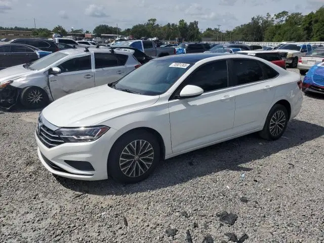 3VWCB7BU8KM191325