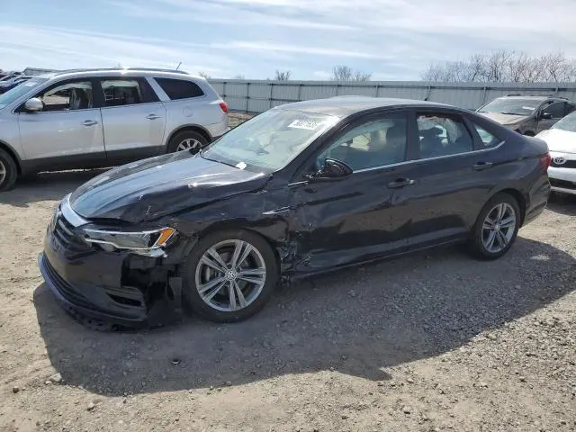 3VWCB7BU9LM042634