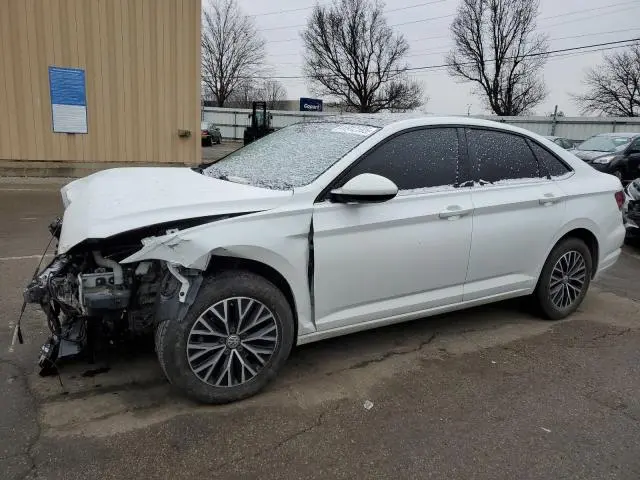 3VWCB7BUXKM140635