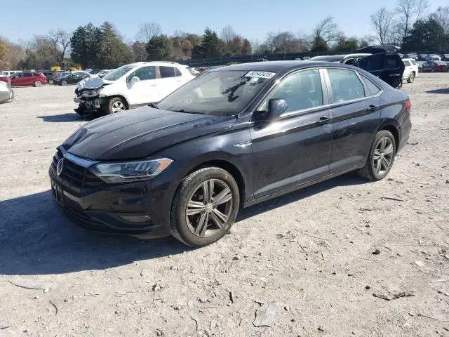 3VWCB7BUXKM257454