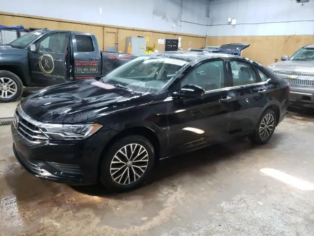 3VWCB7BUXLM063542