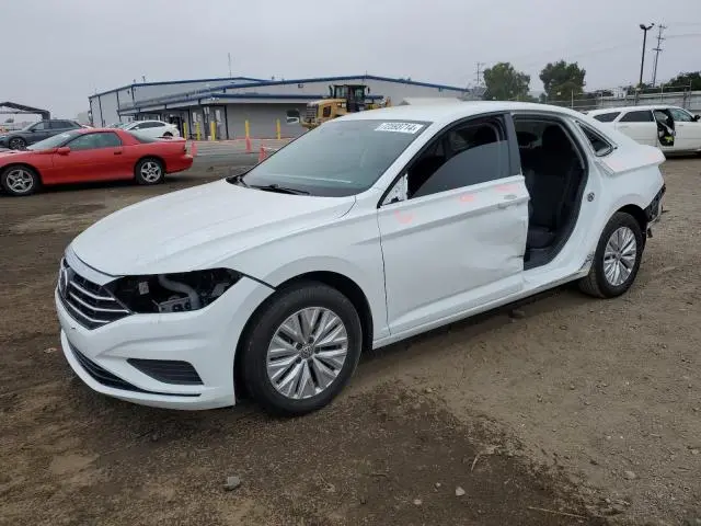 3VWCB7BUXLM073018