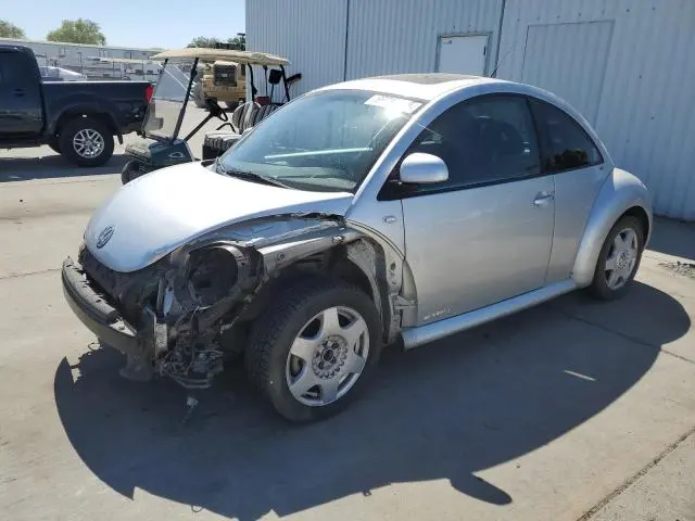 3VWCD21C1YM499435
