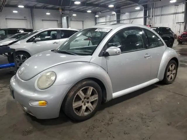 3VWCD31C05M418328