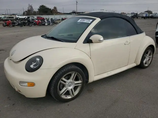 3VWCD31Y64M320270