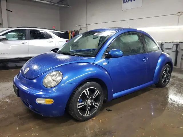 3VWCK21C83M412418