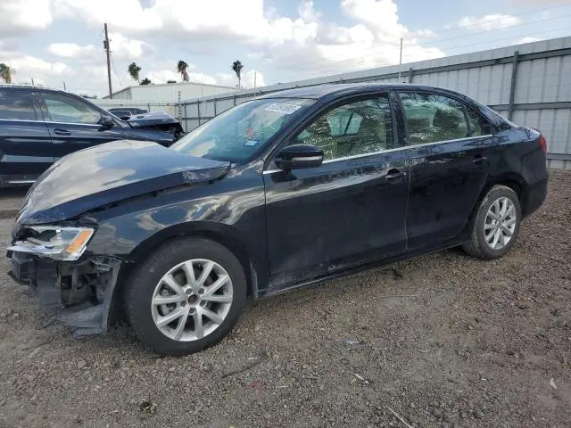 3VWD07AJ1EM352409