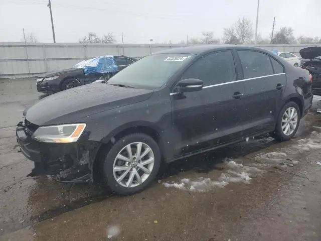 3VWD07AJ1EM383305