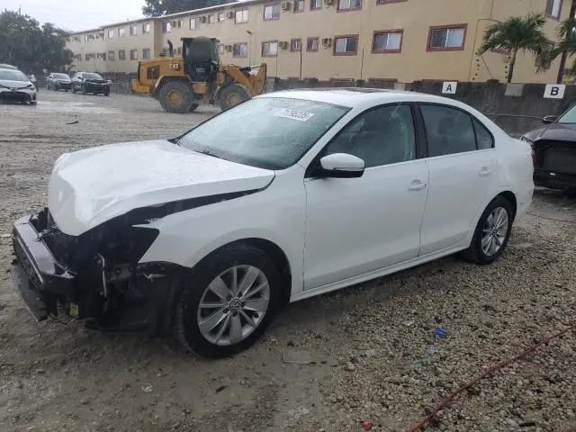 3VWD07AJ2FM282758