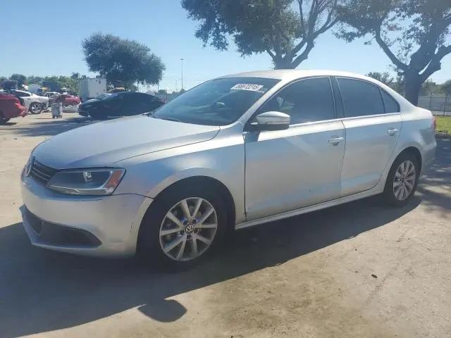 3VWD07AJ7EM223560