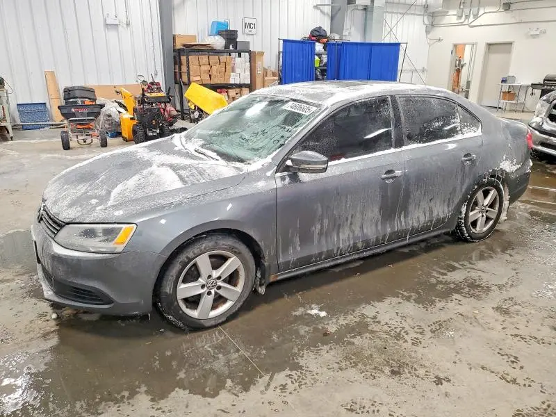 3VWD07AJ7EM428425