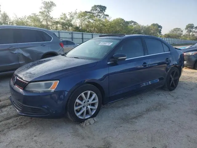 3VWD07AJ9EM401520