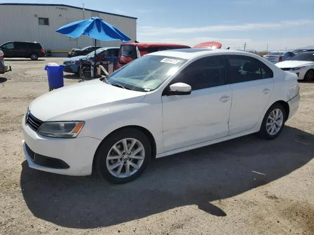 3VWD17AJ0EM383504