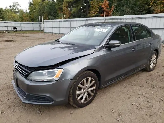 3VWD17AJ0EM404271