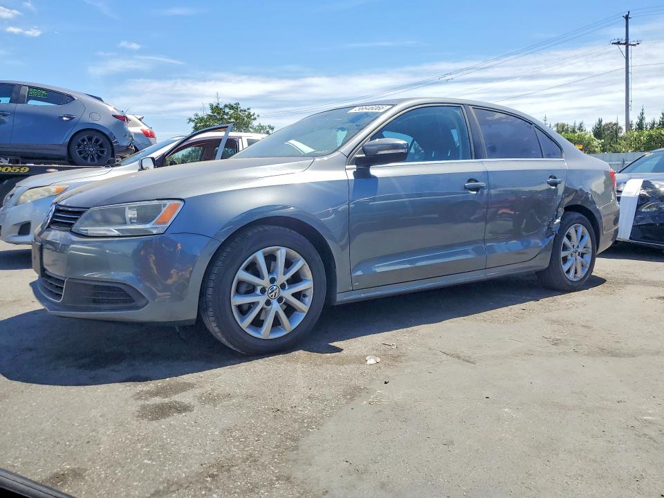 3VWD17AJ1EM363018