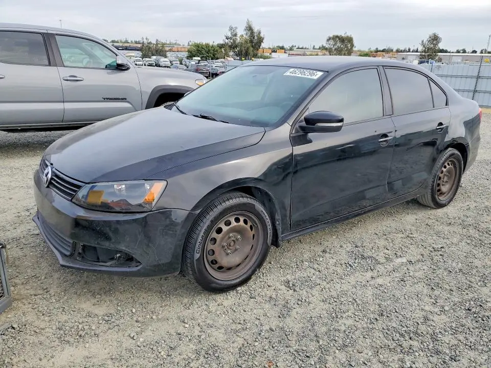 3VWD17AJ1EM367098