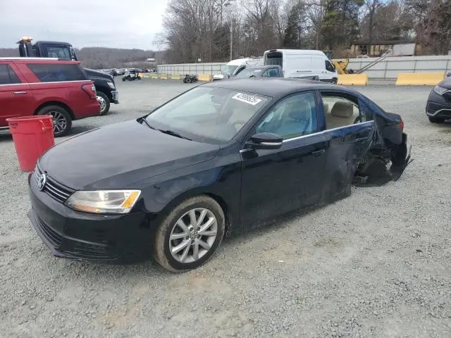 3VWD17AJ1EM393829