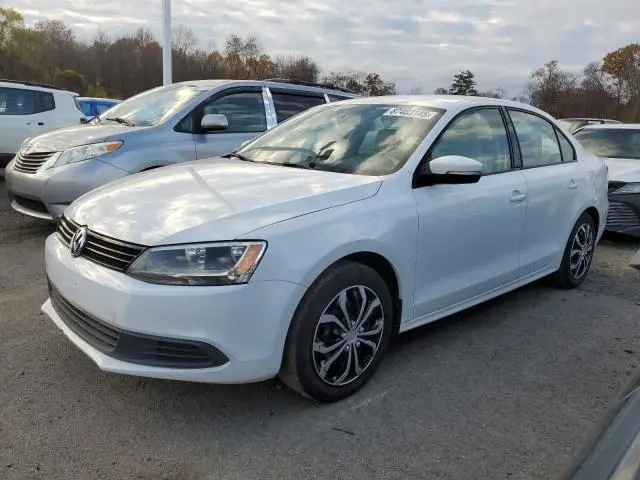 3VWD17AJ1EM405364