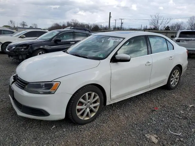 3VWD17AJ1EM438686
