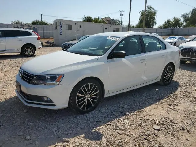 3VWD17AJ1GM413337