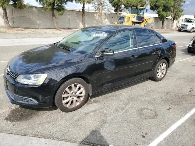 3VWD17AJ2EM380314