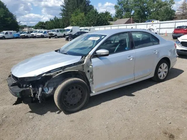 3VWD17AJ3EM268055