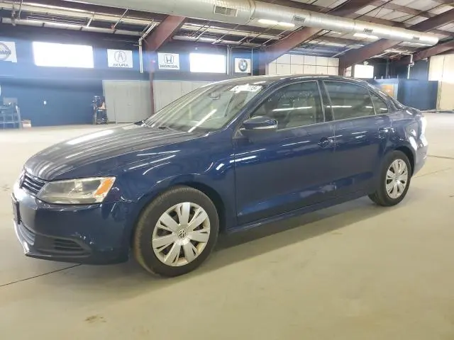 3VWD17AJ4EM241608
