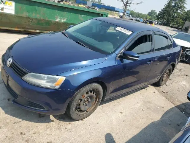 3VWD17AJ4EM395834