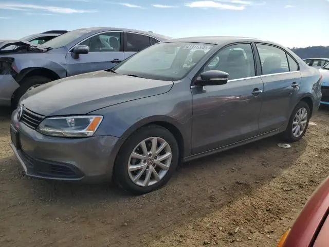 3VWD17AJ5EM249944