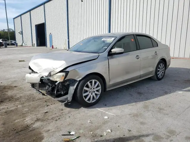 3VWD17AJ5EM281146
