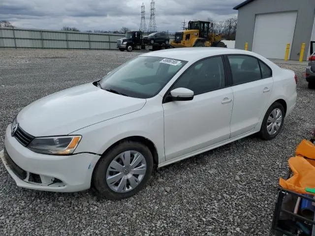 3VWD17AJ5EM413466