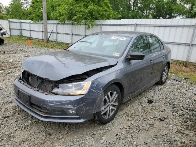 3VWD17AJ5GM220138