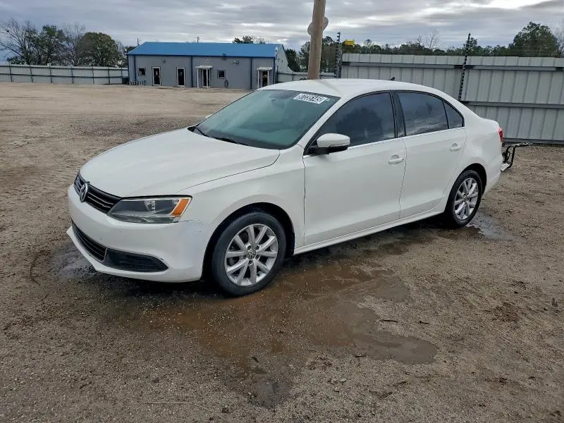 3VWD17AJ6EM233042