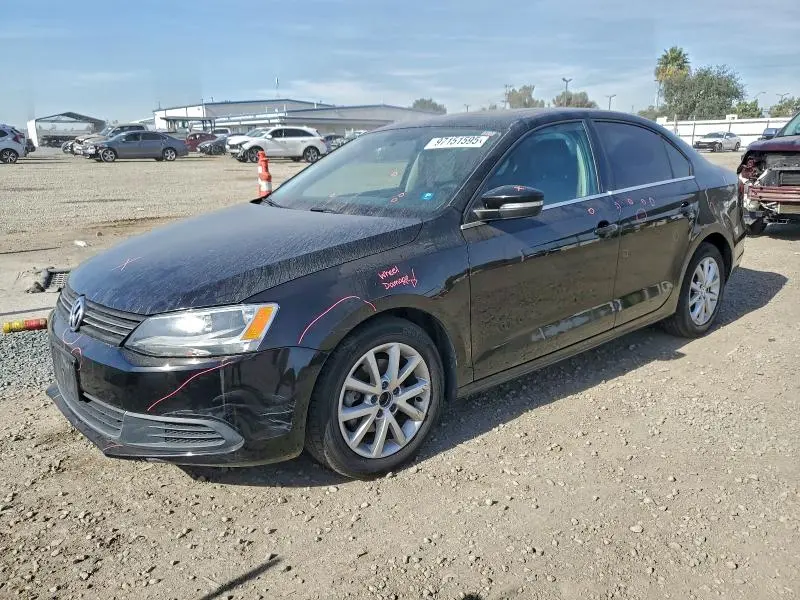 3VWD17AJ7EM321016