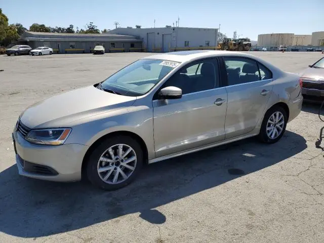 3VWD17AJ8EM213200