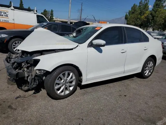 3VWD17AJ8EM329688