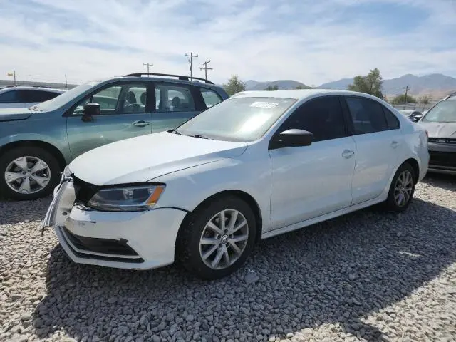 3VWD17AJ8FM322385