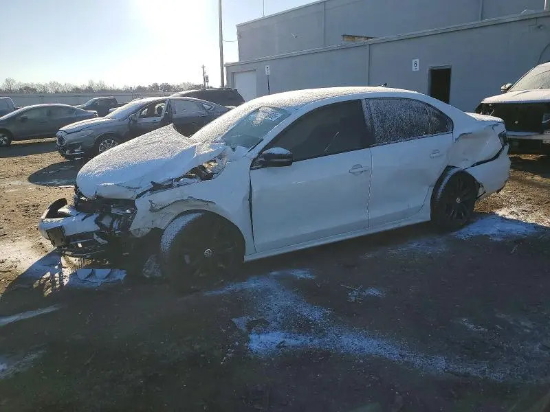 3VWD17AJ8JM227706