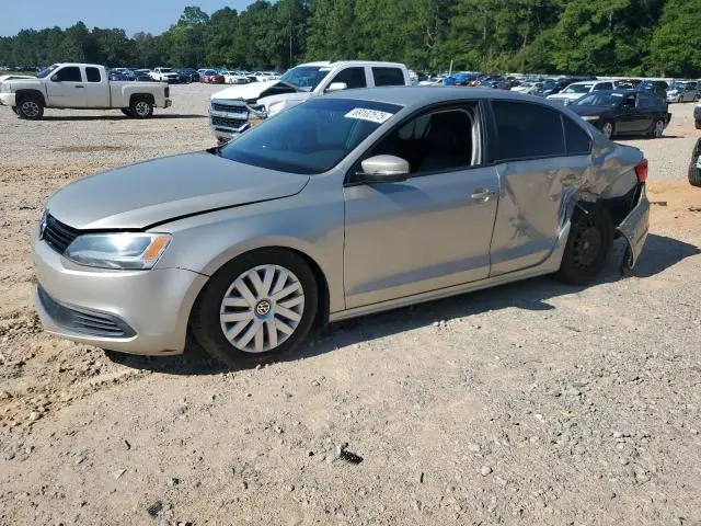 3VWD17AJ9EM281151