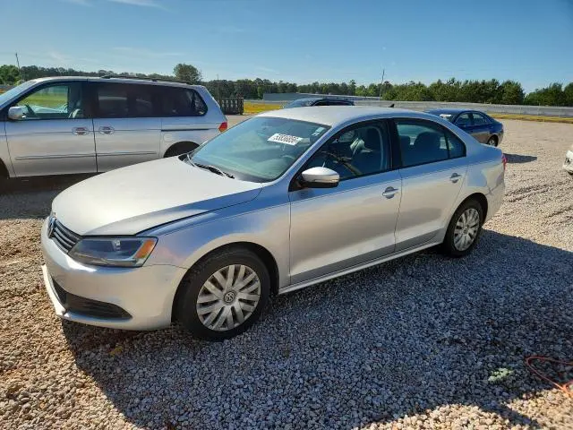 3VWD17AJ9EM364028
