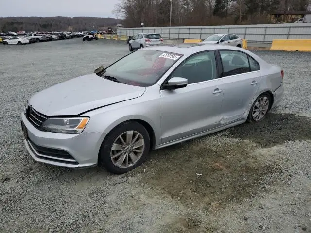 3VWD17AJ9FM228936