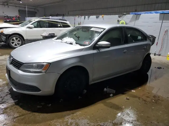 3VWD17AJXEM281823