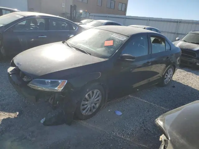 3VWD17AJXEM378455