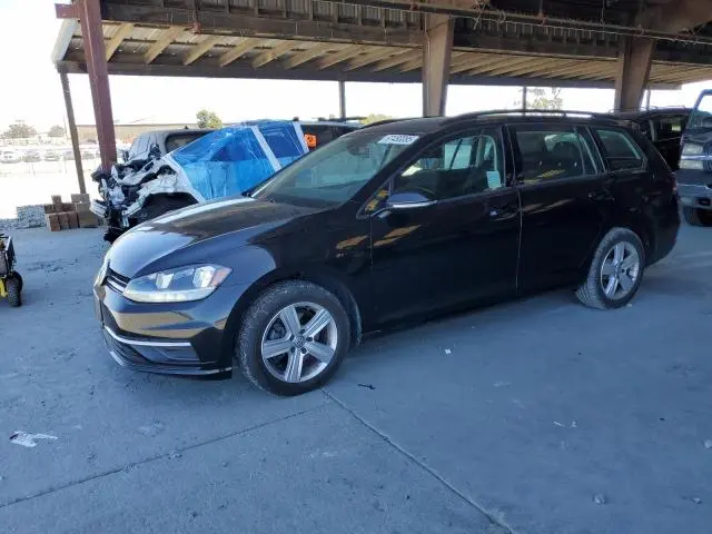 3VWD17AU9JM752123