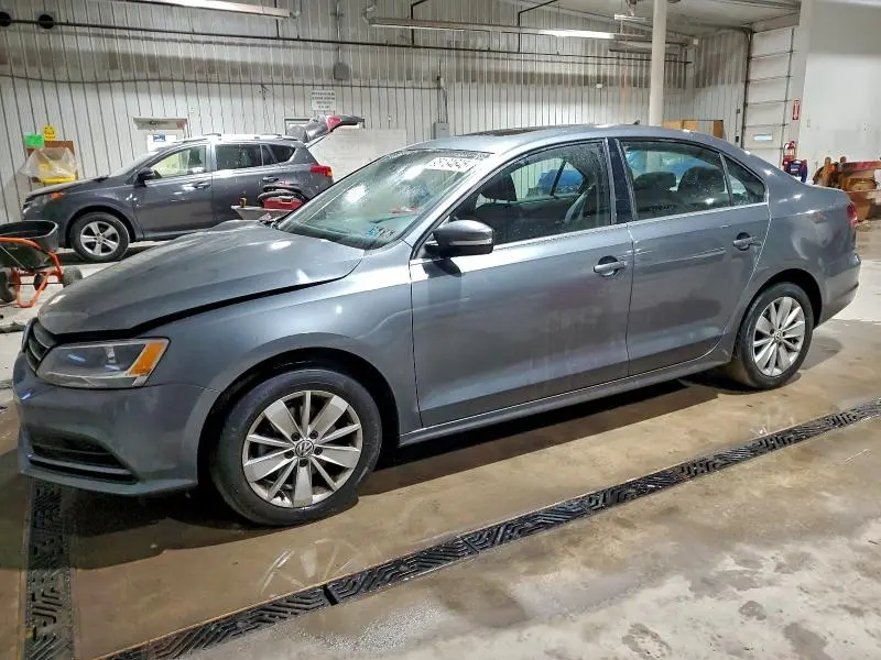 3VWD67AJ2GM318125
