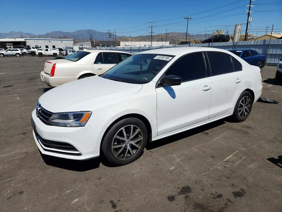 3VWD67AJ2GM325771