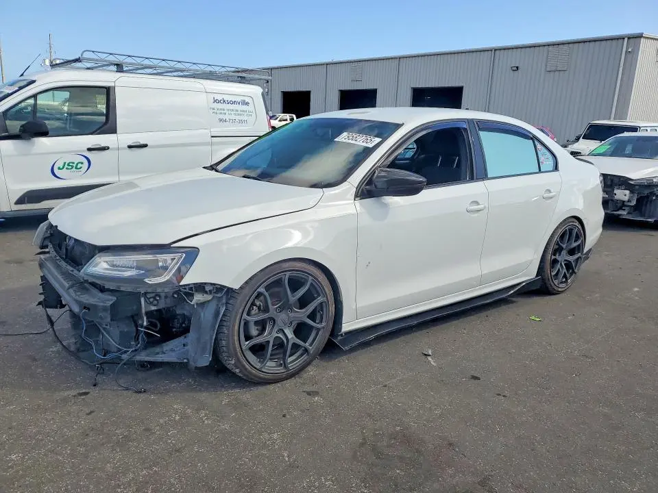 3VWD67AJ3GM399992